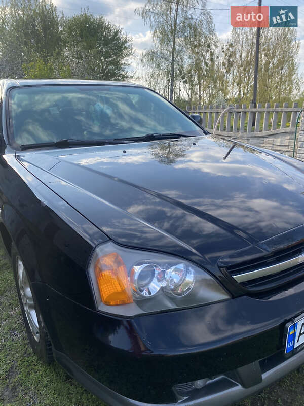Седан Chevrolet Evanda 2006 в Луцке