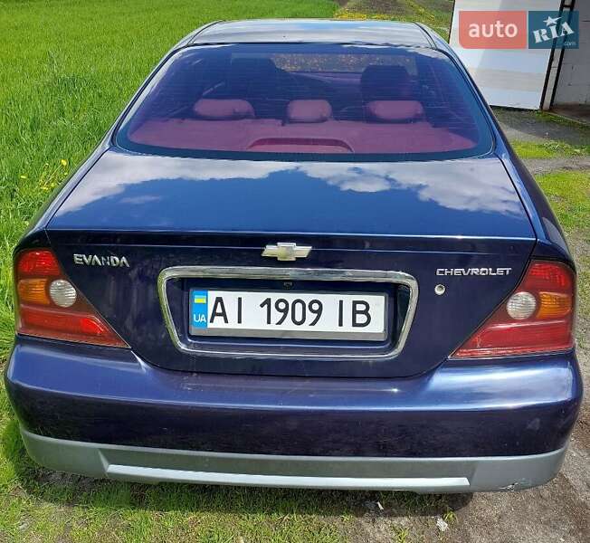 Седан Chevrolet Evanda 2005 в Бородянке