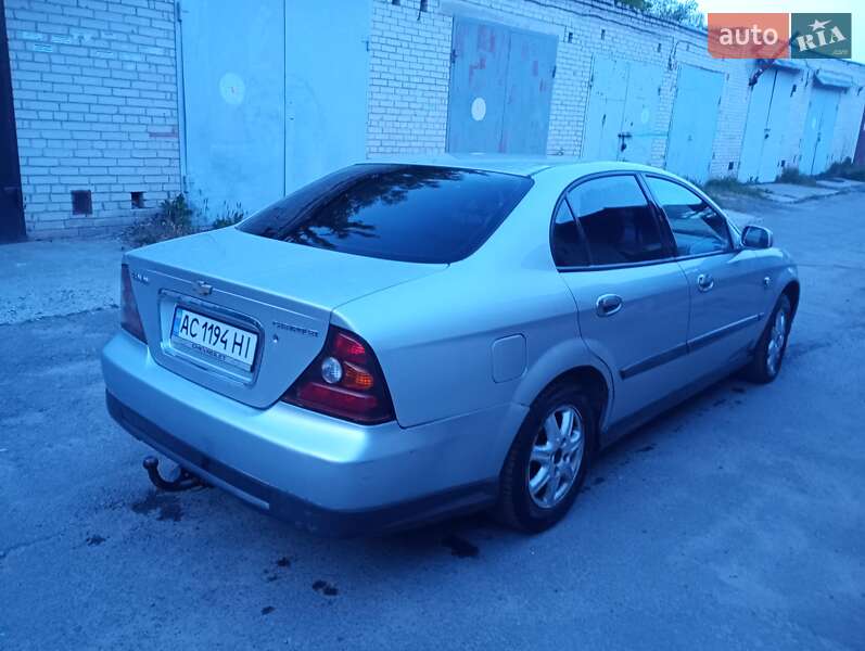 Седан Chevrolet Evanda 2006 в Луцьку