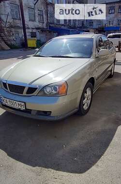Седан Chevrolet Evanda 2005 в Киеве