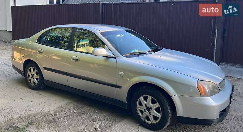 Седан Chevrolet Evanda 2005 в Житомире