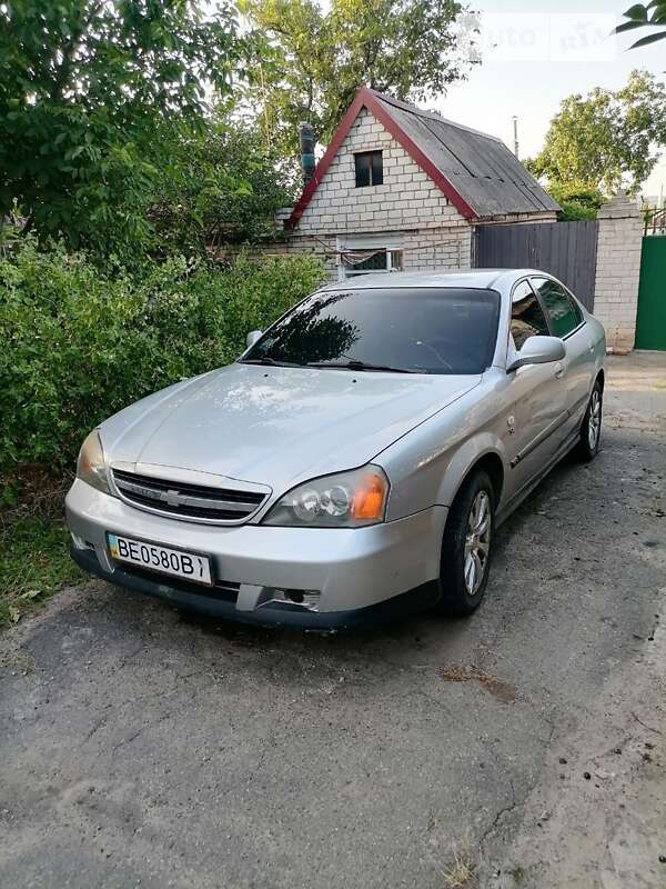 Седан Chevrolet Evanda 2005 в Николаеве