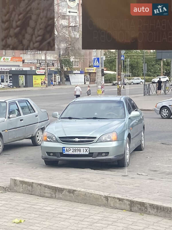 Chevrolet Evanda 2004