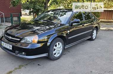 Седан Chevrolet Evanda 2006 в Кривом Роге