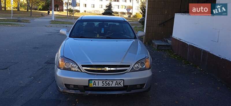 Седан Chevrolet Evanda 2006 в Чернігові