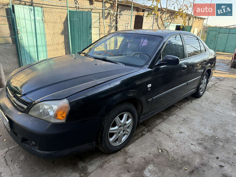 Седан Chevrolet Evanda 2005 в Херсоні