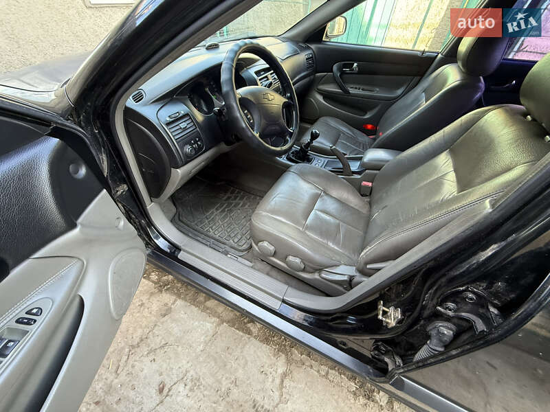 Седан Chevrolet Evanda 2005 в Херсоні