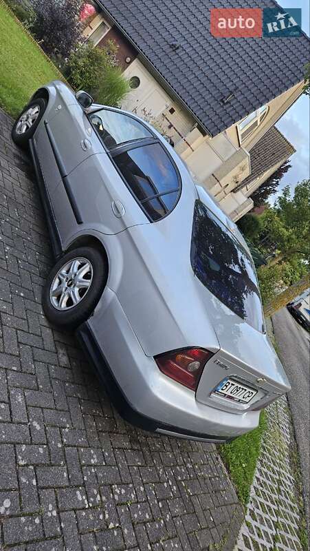 Chevrolet Evanda 2005