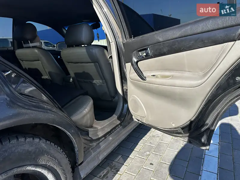 Седан Chevrolet Evanda 2005 в 