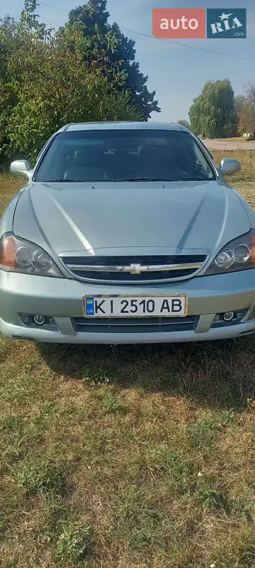 Chevrolet Evanda 2004