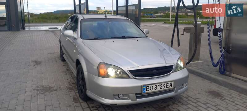Chevrolet Evanda 2005