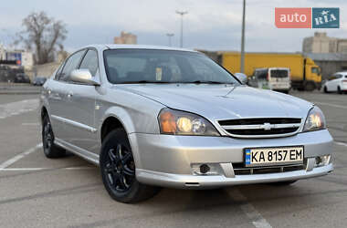 Седан Chevrolet Evanda 2006 в 