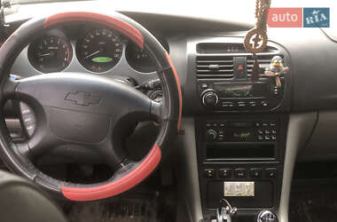 Седан Chevrolet Evanda 2005 в 