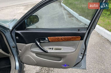 Седан Chevrolet Evanda 2005 в 