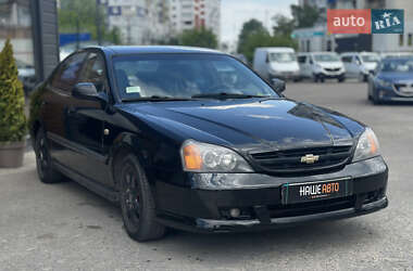 Седан Chevrolet Evanda 2006 в 