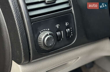 Седан Chevrolet Evanda 2006 в 