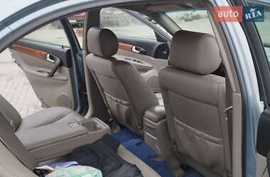 Седан Chevrolet Evanda 2005 в 