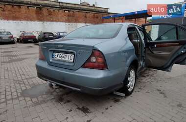 Седан Chevrolet Evanda 2005 в 