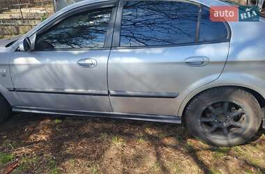 Седан Chevrolet Evanda 2006 в 