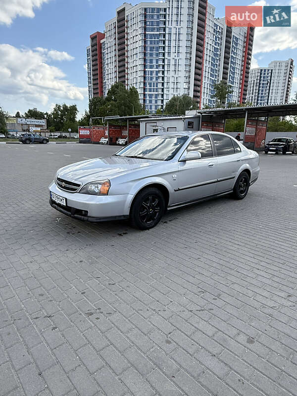 Седан Chevrolet Evanda 2006 в Києві
