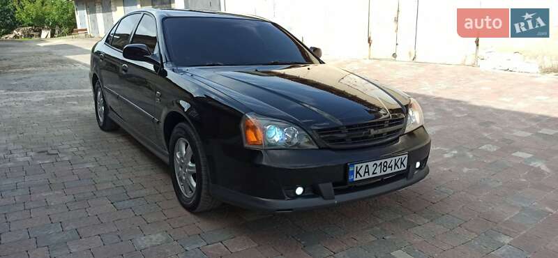 Седан Chevrolet Evanda 2006 в Дубно