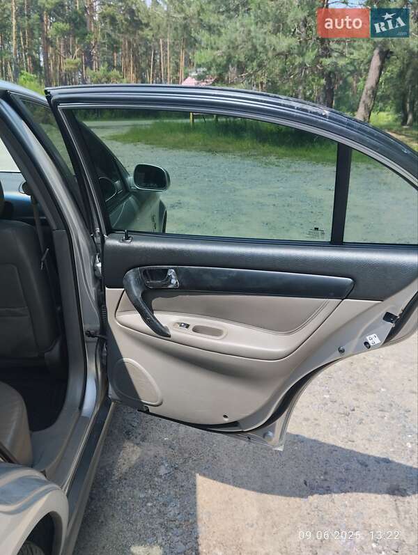 Седан Chevrolet Evanda 2005 в Чернігові фото 23 Седан Chevrolet Evanda 2005 в Чернігові