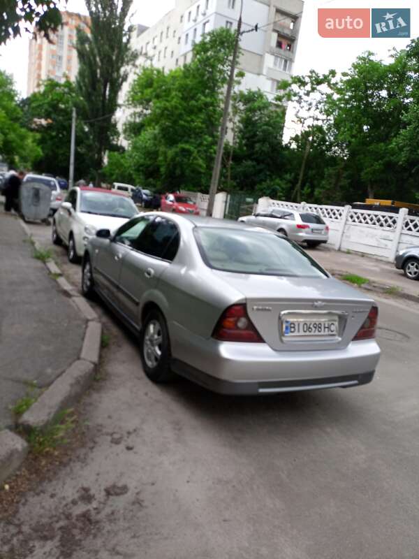 Седан Chevrolet Evanda 2006 в Киеве
