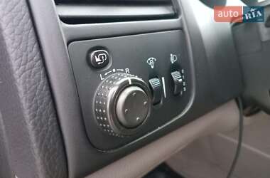 Седан Chevrolet Evanda 2005 в 