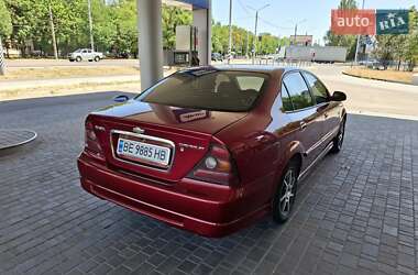 Седан Chevrolet Evanda 2004 в 