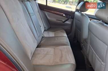 Седан Chevrolet Evanda 2004 в 