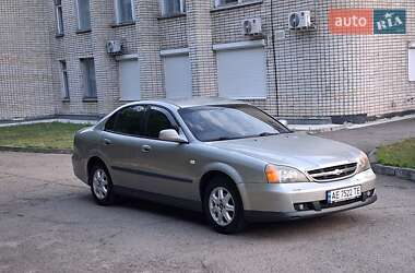 Седан Chevrolet Evanda 2005 в Александрие