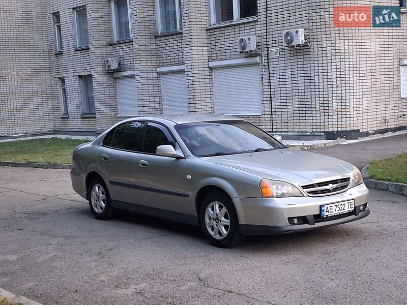 Chevrolet Evanda 2005