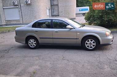 Седан Chevrolet Evanda 2005 в 
