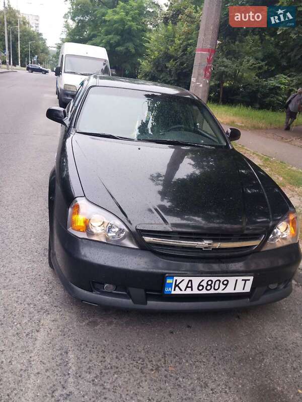 Chevrolet Evanda 2006
