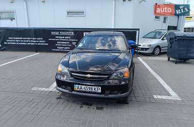 Седан Chevrolet Evanda 2005 в Киеве