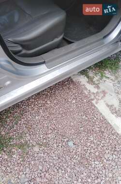 Седан Chevrolet Evanda 2005 в 