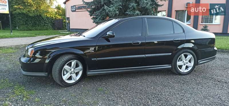 Седан Chevrolet Evanda 2006 в Дубно