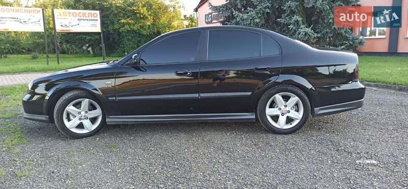 Седан Chevrolet Evanda 2006 в Дубно