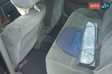 Седан Chevrolet Evanda 2005 в 
