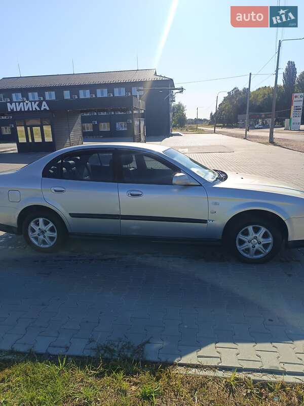 Седан Chevrolet Evanda 2006 в Овруче