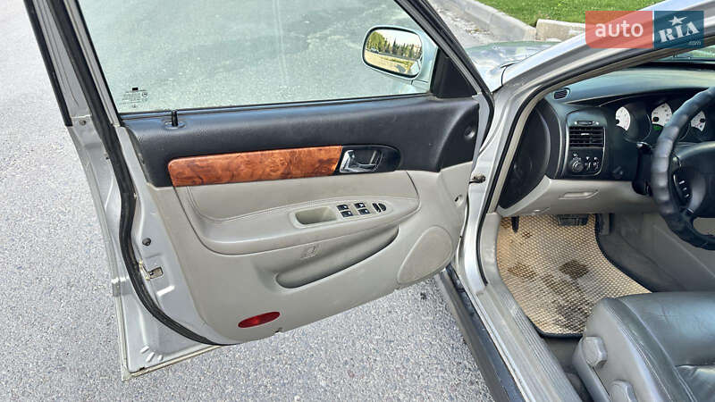 Седан Chevrolet Evanda 2006 в Тернополі
