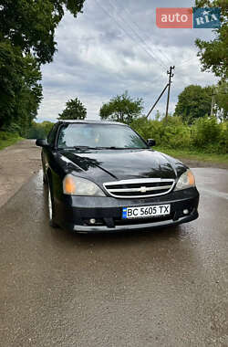 Седан Chevrolet Evanda 2006 в Комарному