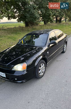Седан Chevrolet Evanda 2006 в 