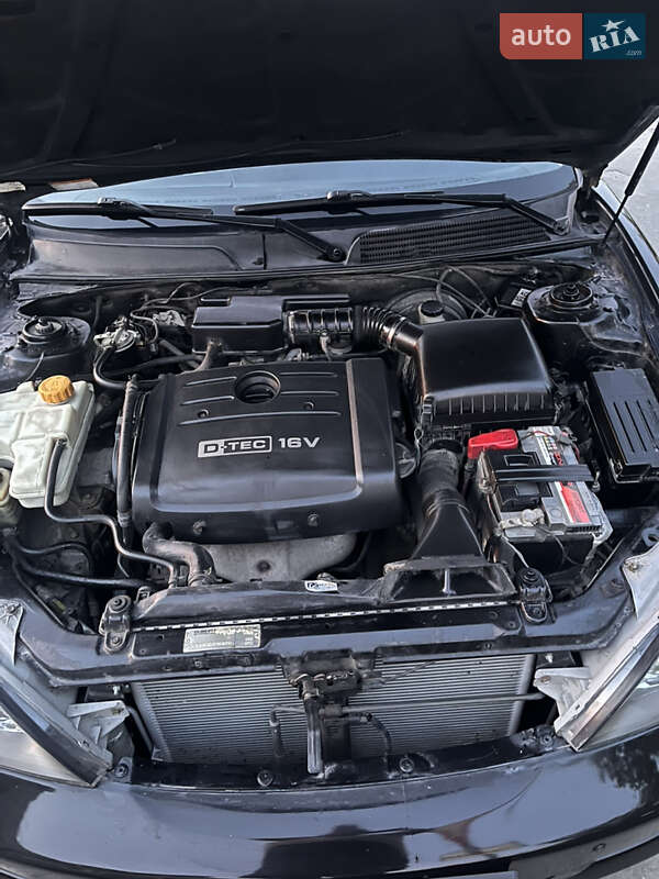 Седан Chevrolet Evanda 2006 в Хмельницком