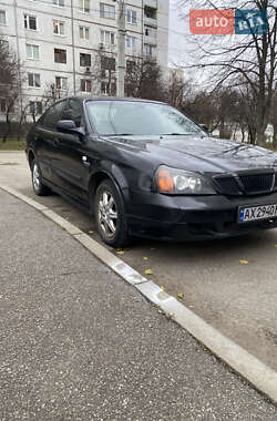 Седан Chevrolet Evanda 2006 в 
