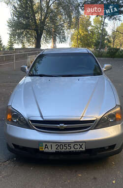 Седан Chevrolet Evanda 2005 в 