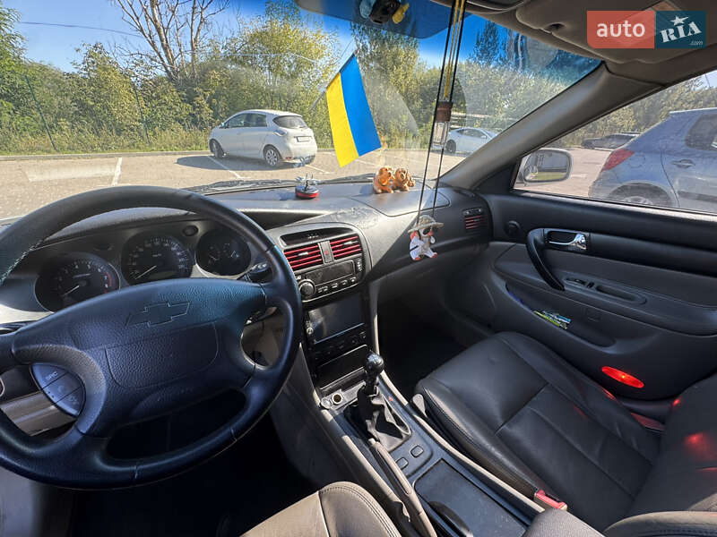 Седан Chevrolet Evanda 2006 в Луцке