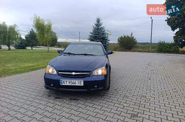 Седан Chevrolet Evanda 2005 в 