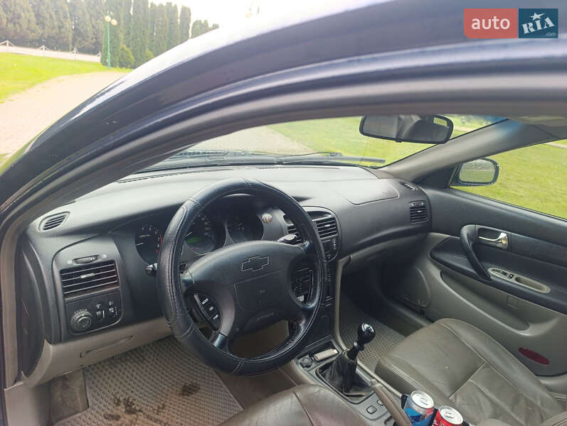 Седан Chevrolet Evanda 2005 в Черновцах