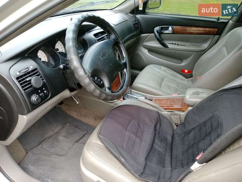 Седан Chevrolet Evanda 2005 в Киеве